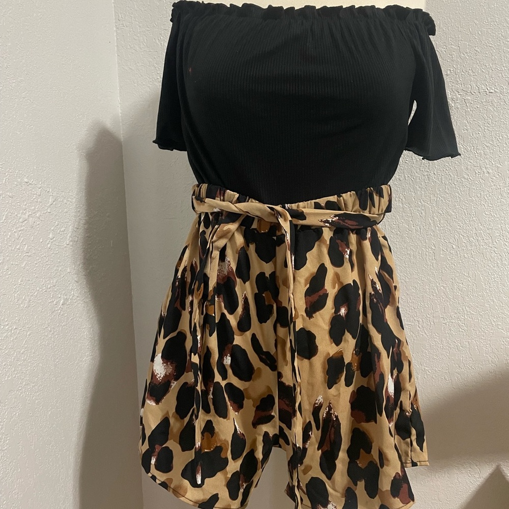Mom & Me Leopard Matching Set - Picture 2 of 11